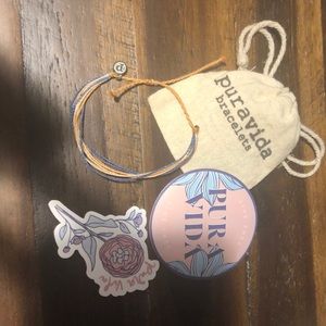 Pura vida bracelet with stickers